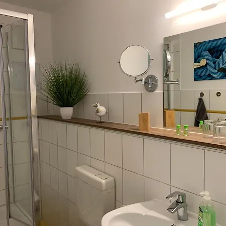 Inselquartett - Inkl Wäschepaket - Nähe Aok-klinik Lägenhet *