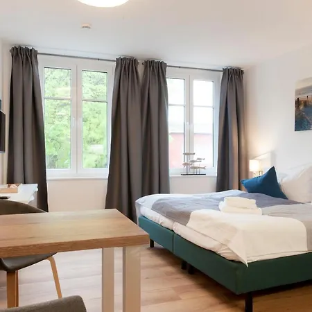 Inselquartett - Inkl Wäschepaket - Nähe Aok-klinik Wiek auf Rügen